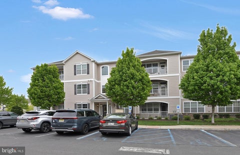 Condo For Sale - 331 Timberlake Drive<br/> EWING, NJ 08618