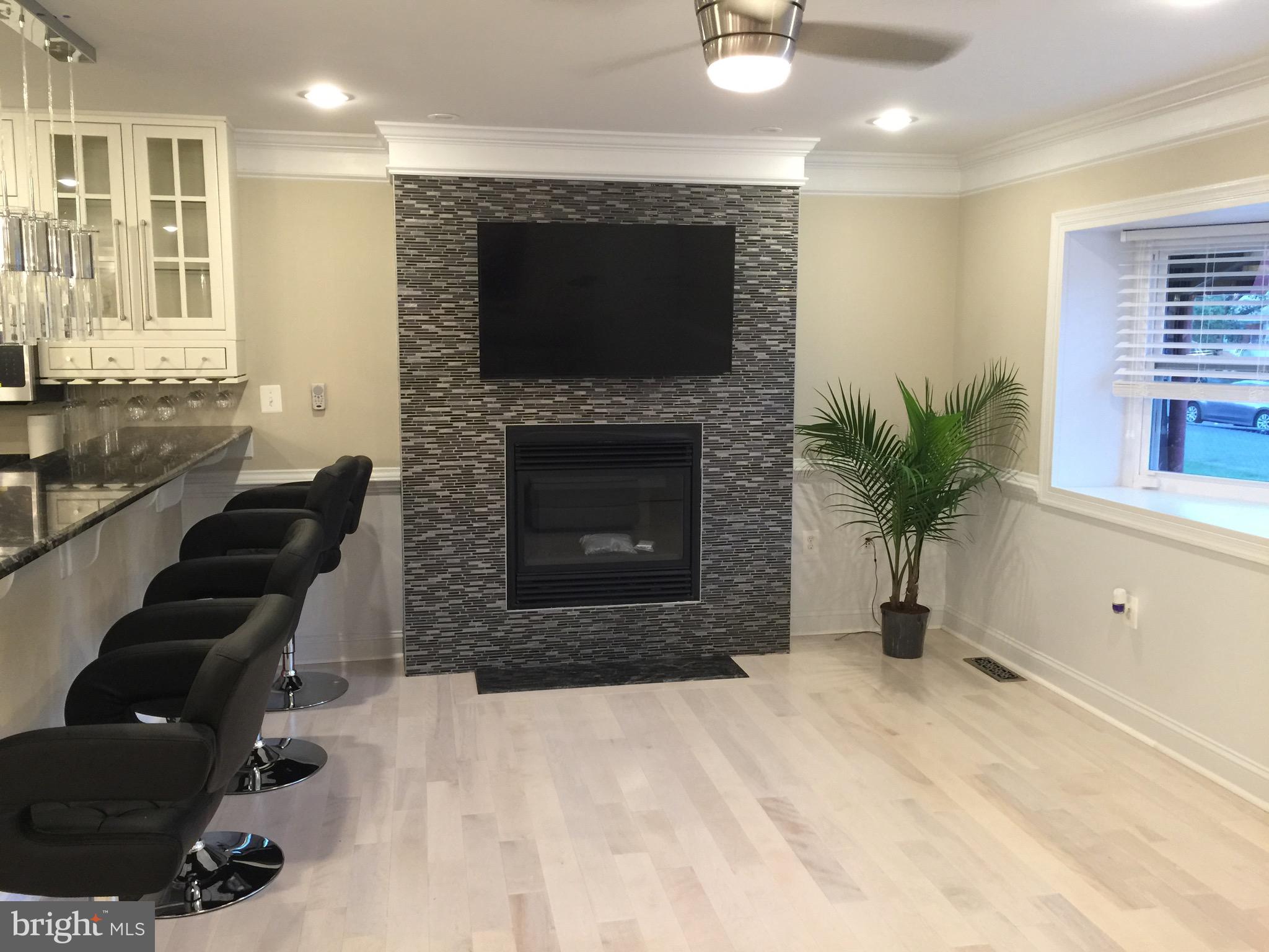 CAPITOL HEIGHTS - Residential