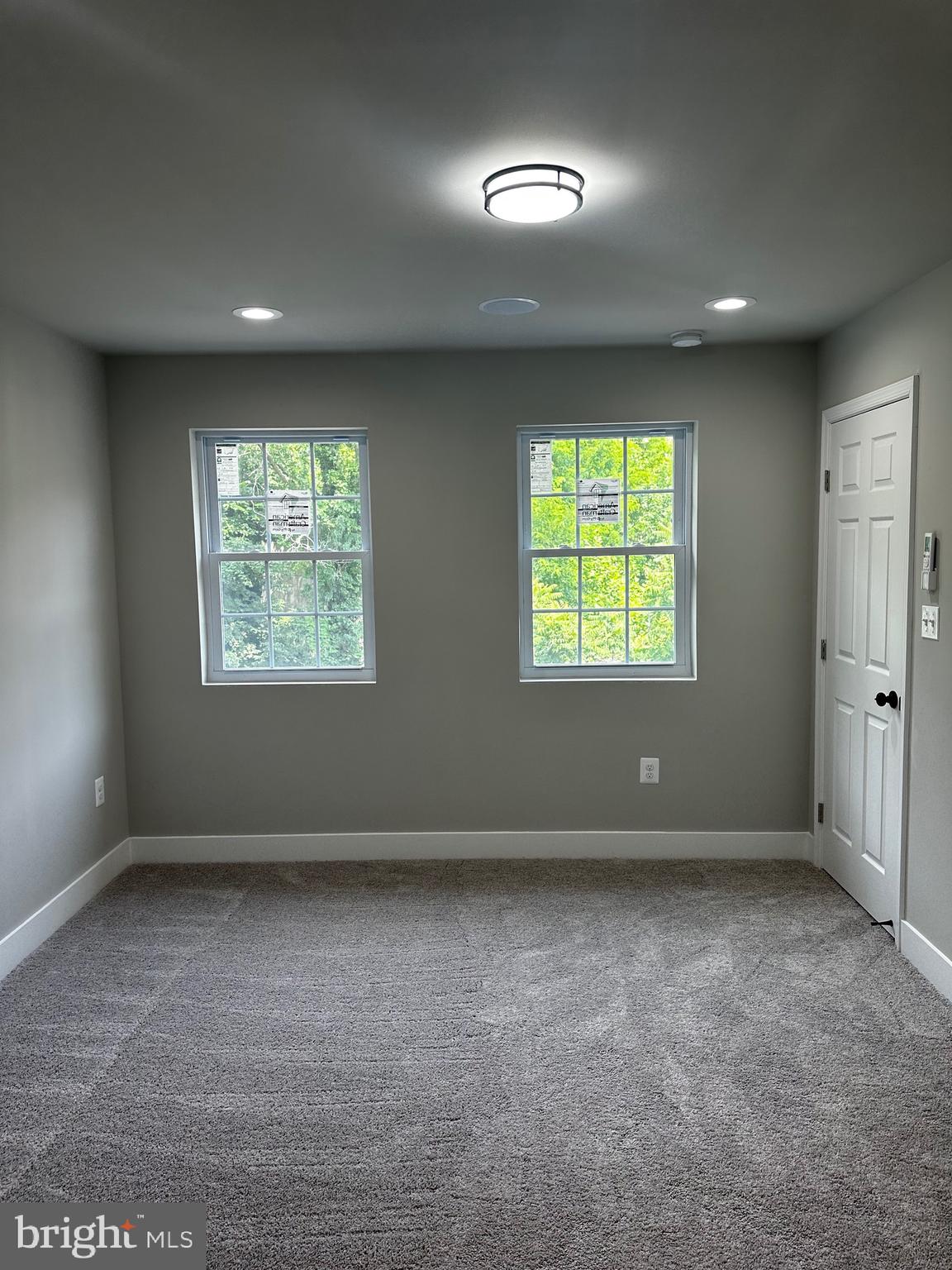 CAPITOL HEIGHTS - Residential