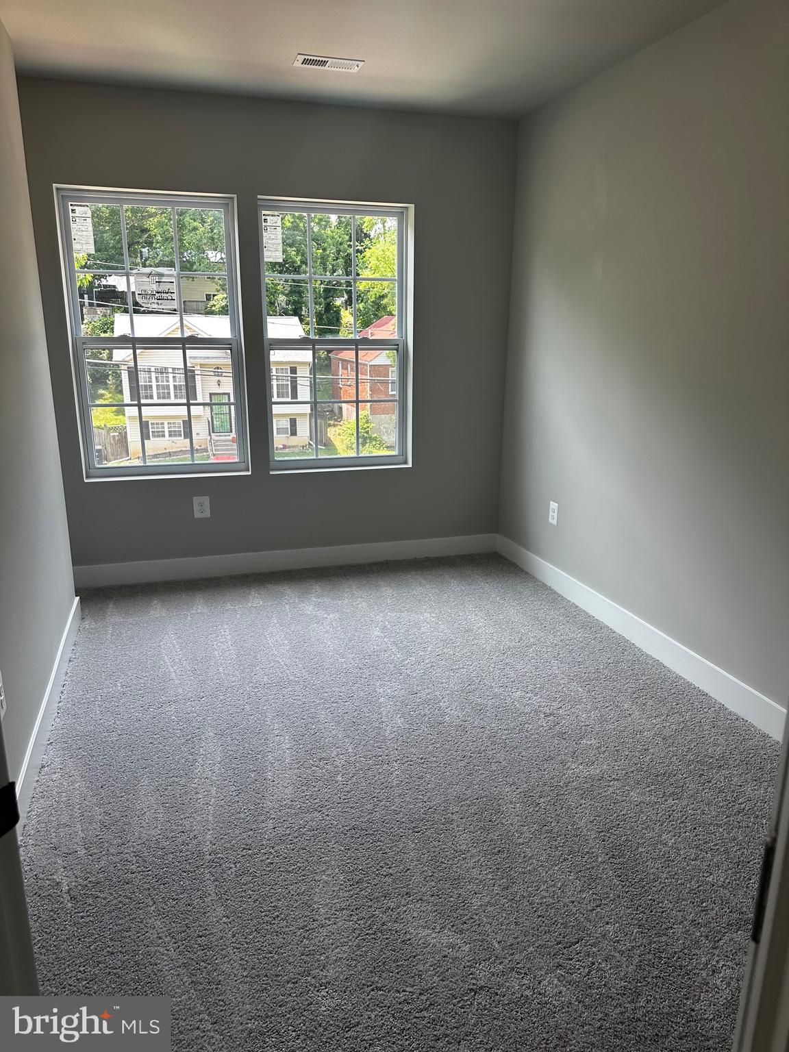 CAPITOL HEIGHTS - Residential