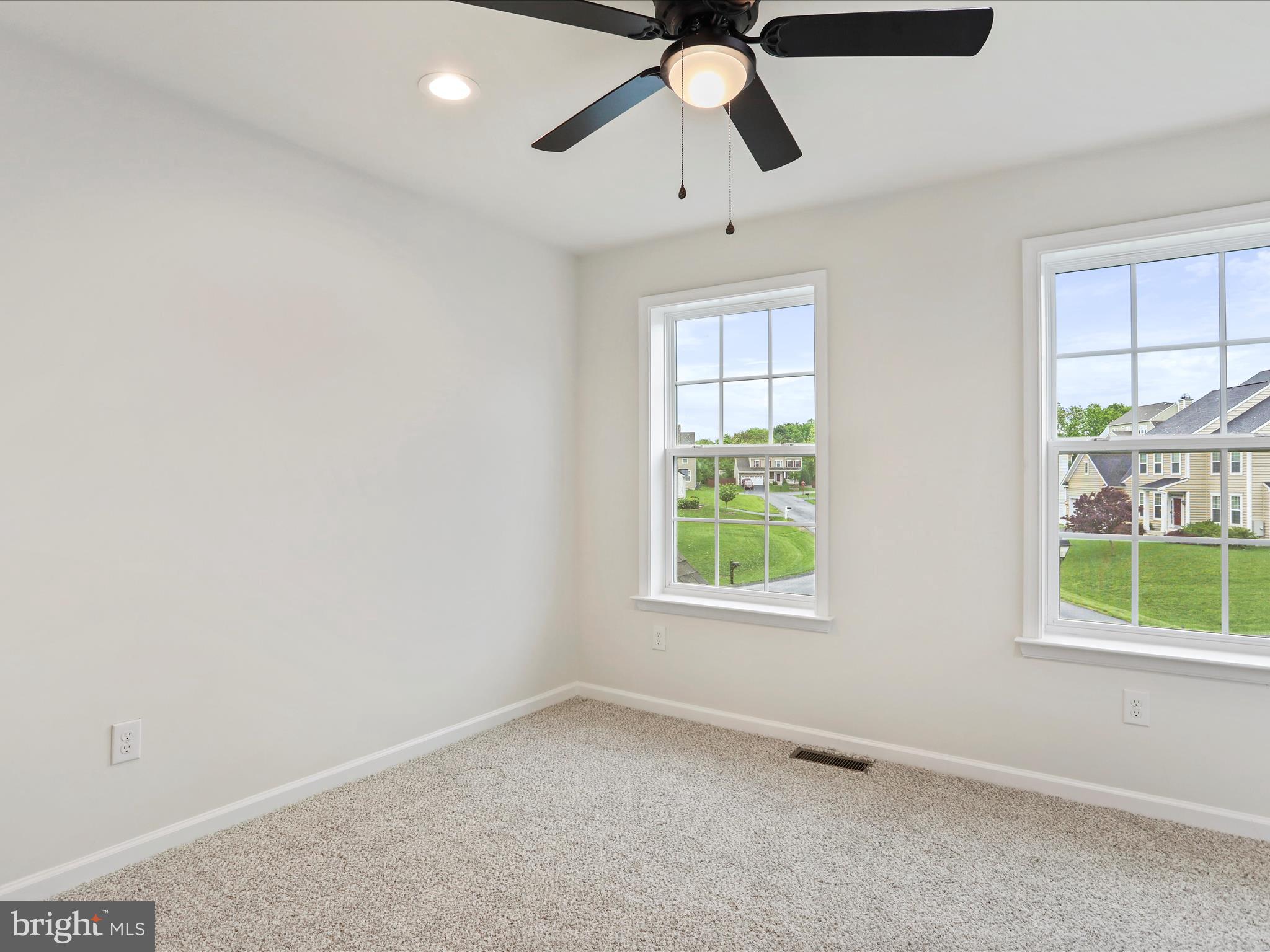 SHERIDAN - Residential