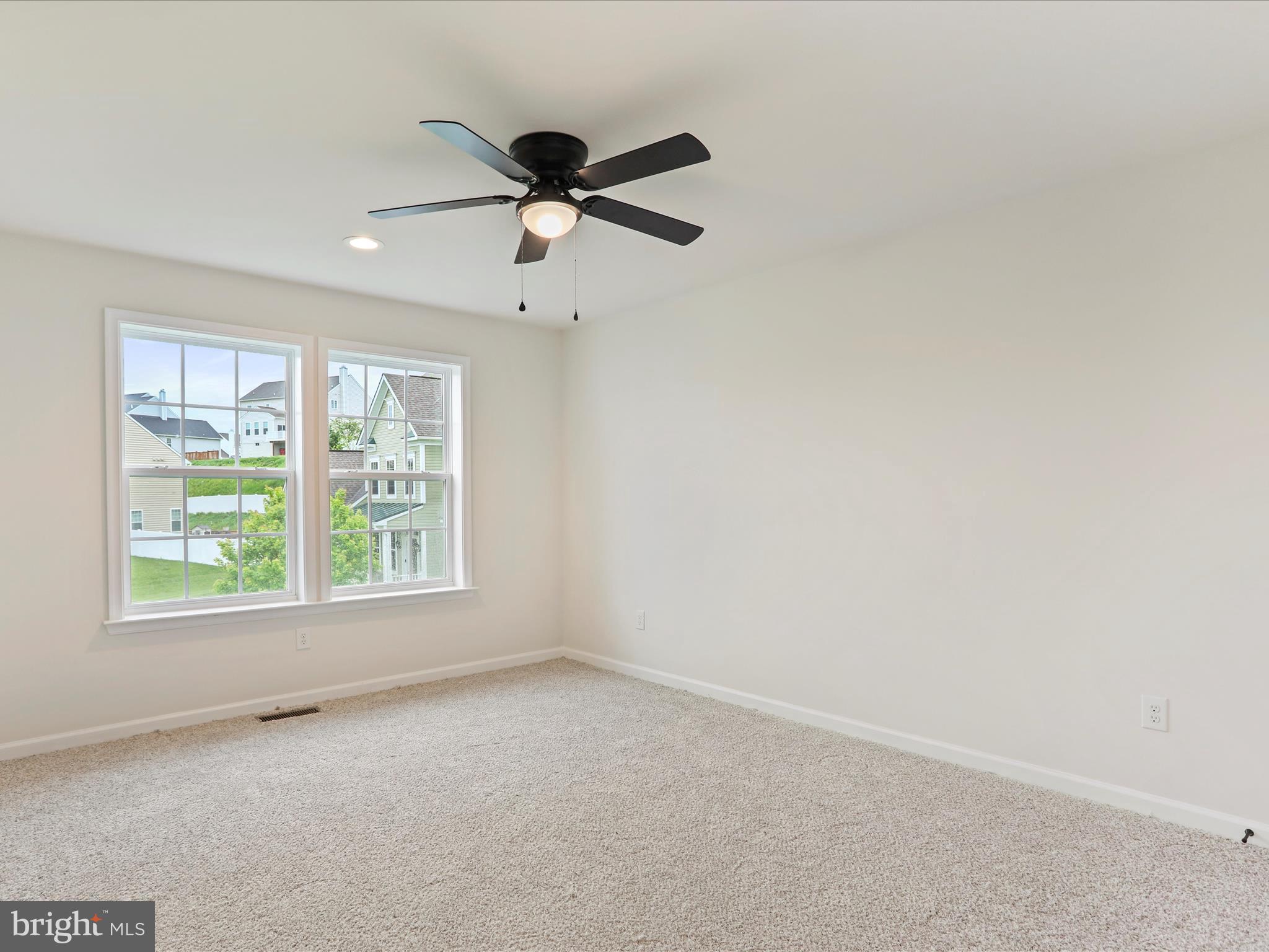 SHERIDAN - Residential