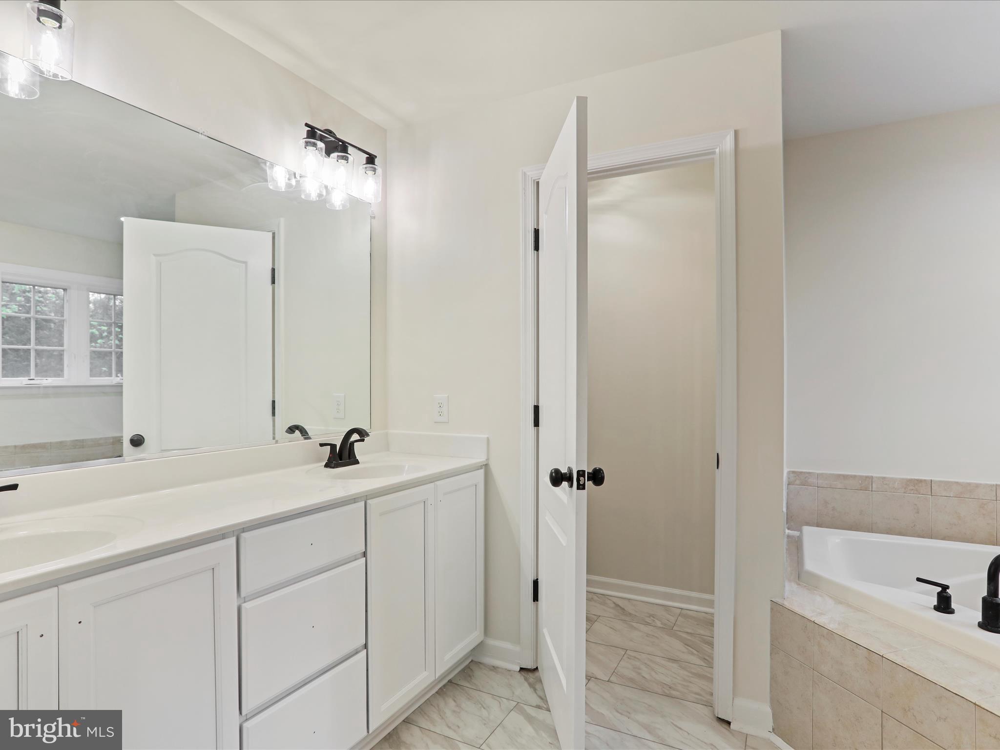 SHERIDAN - Residential