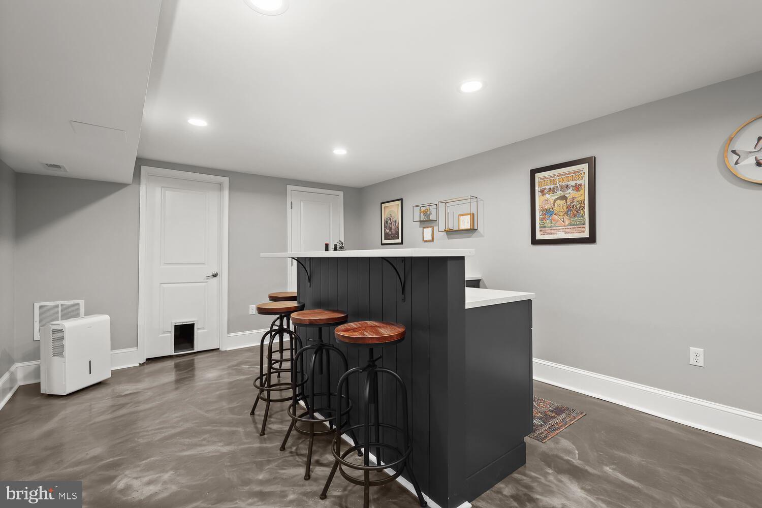 OAK SPRINGS - Residential