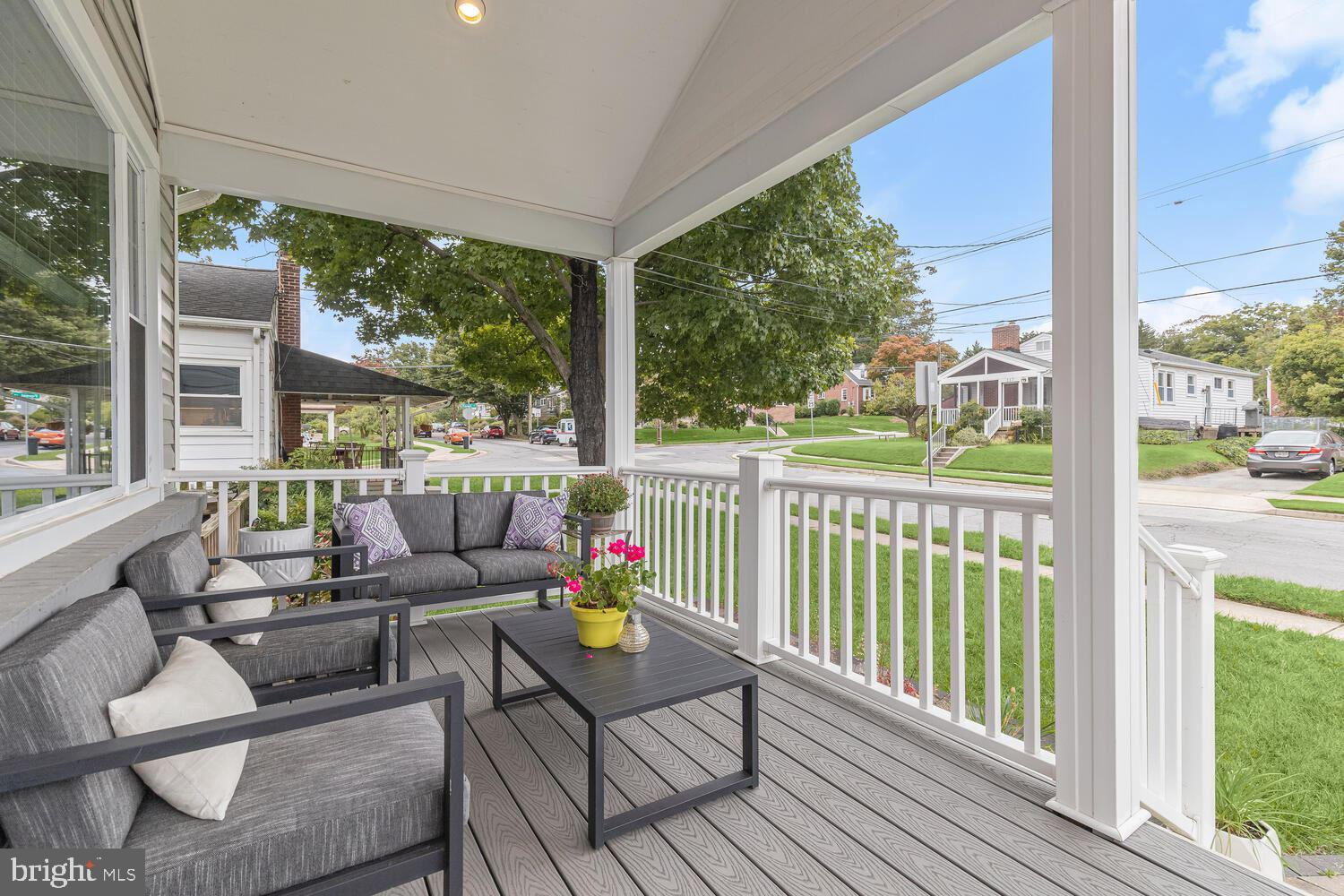 OAK SPRINGS - Residential