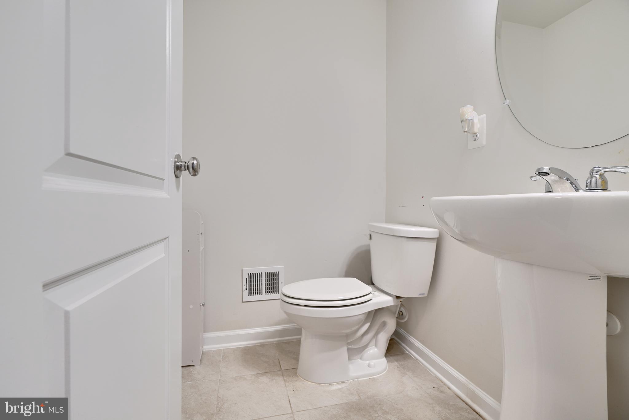 SHIPLEY HOMESTEAD - Residential Lease