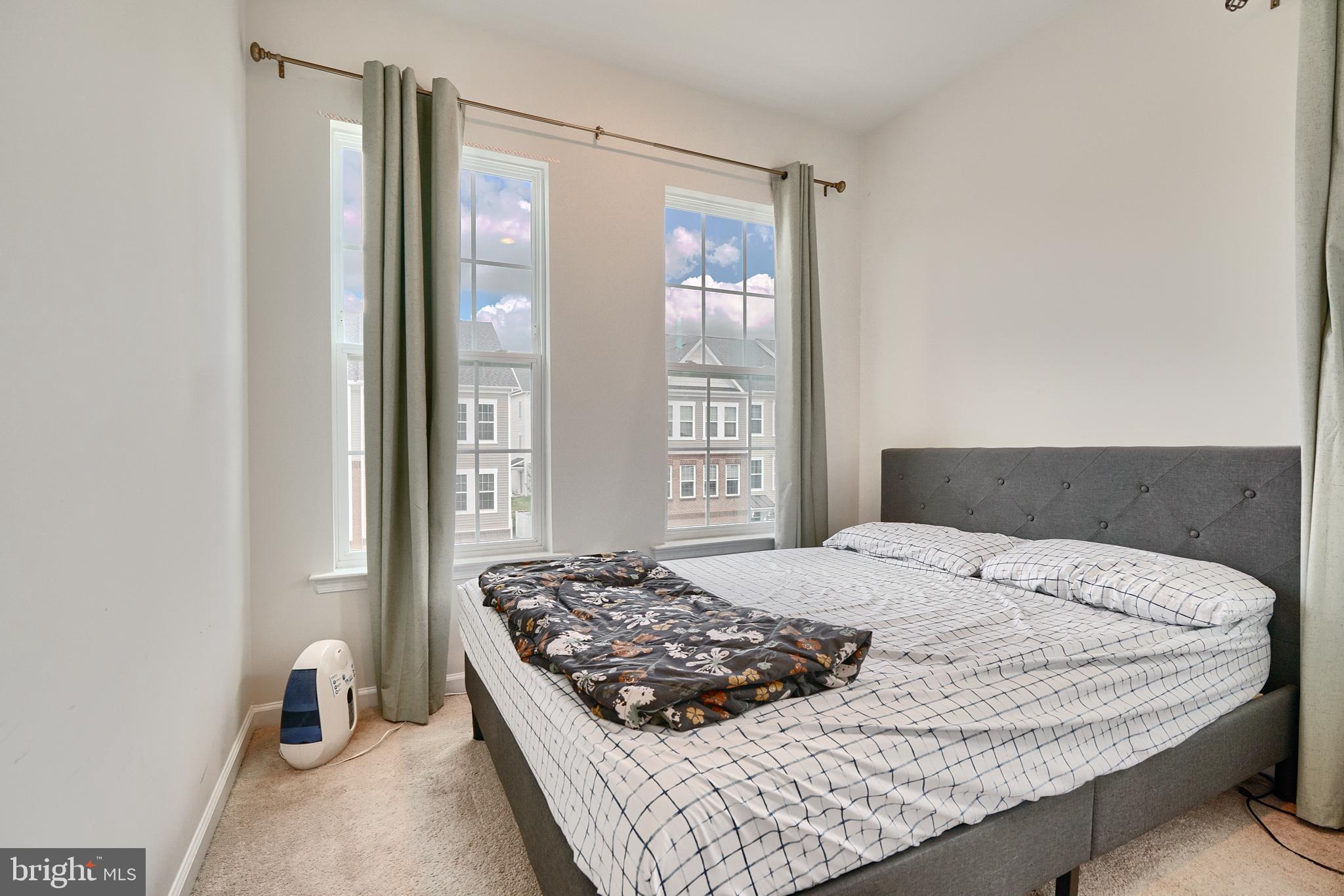 SHIPLEY HOMESTEAD - Residential Lease