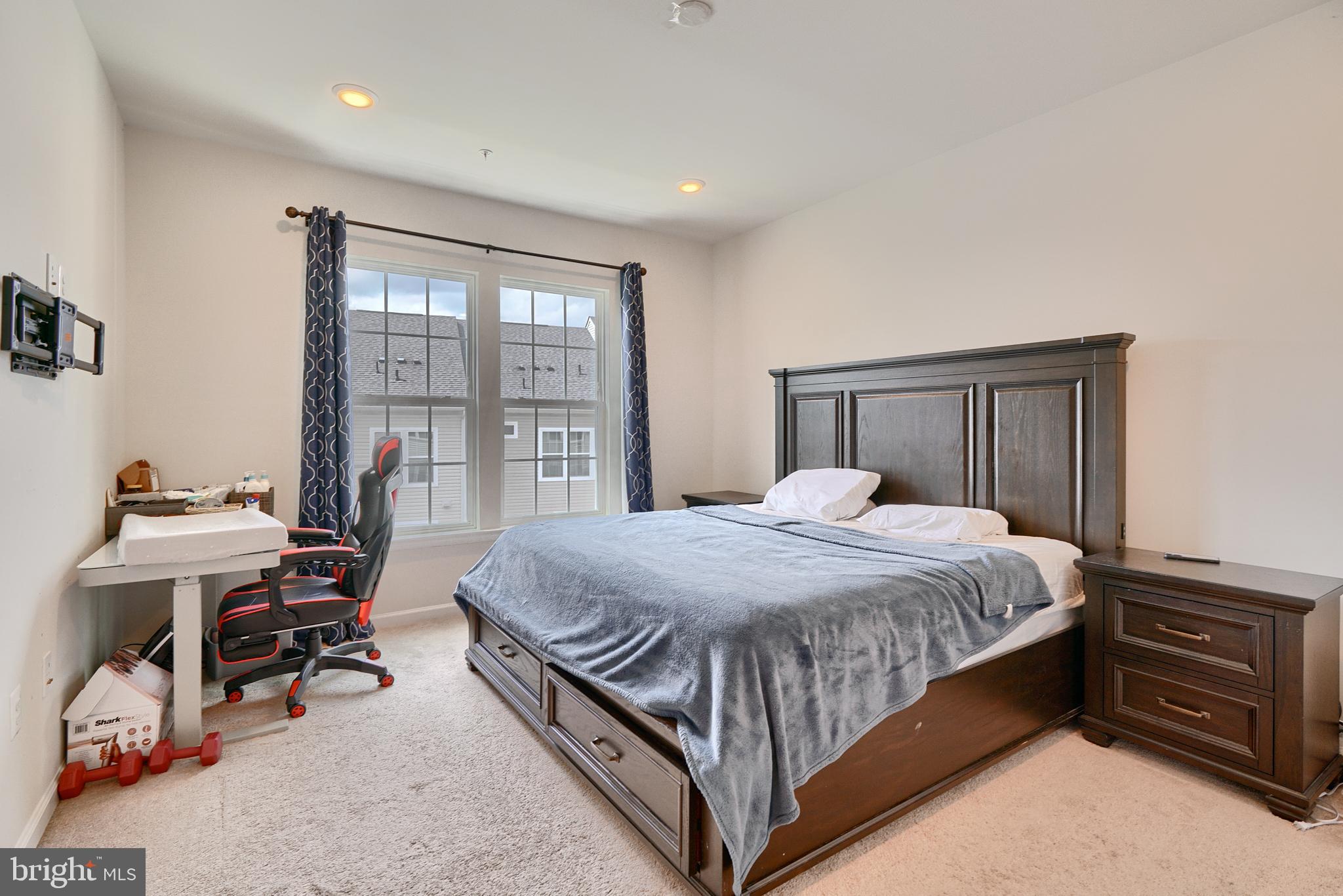 SHIPLEY HOMESTEAD - Residential Lease