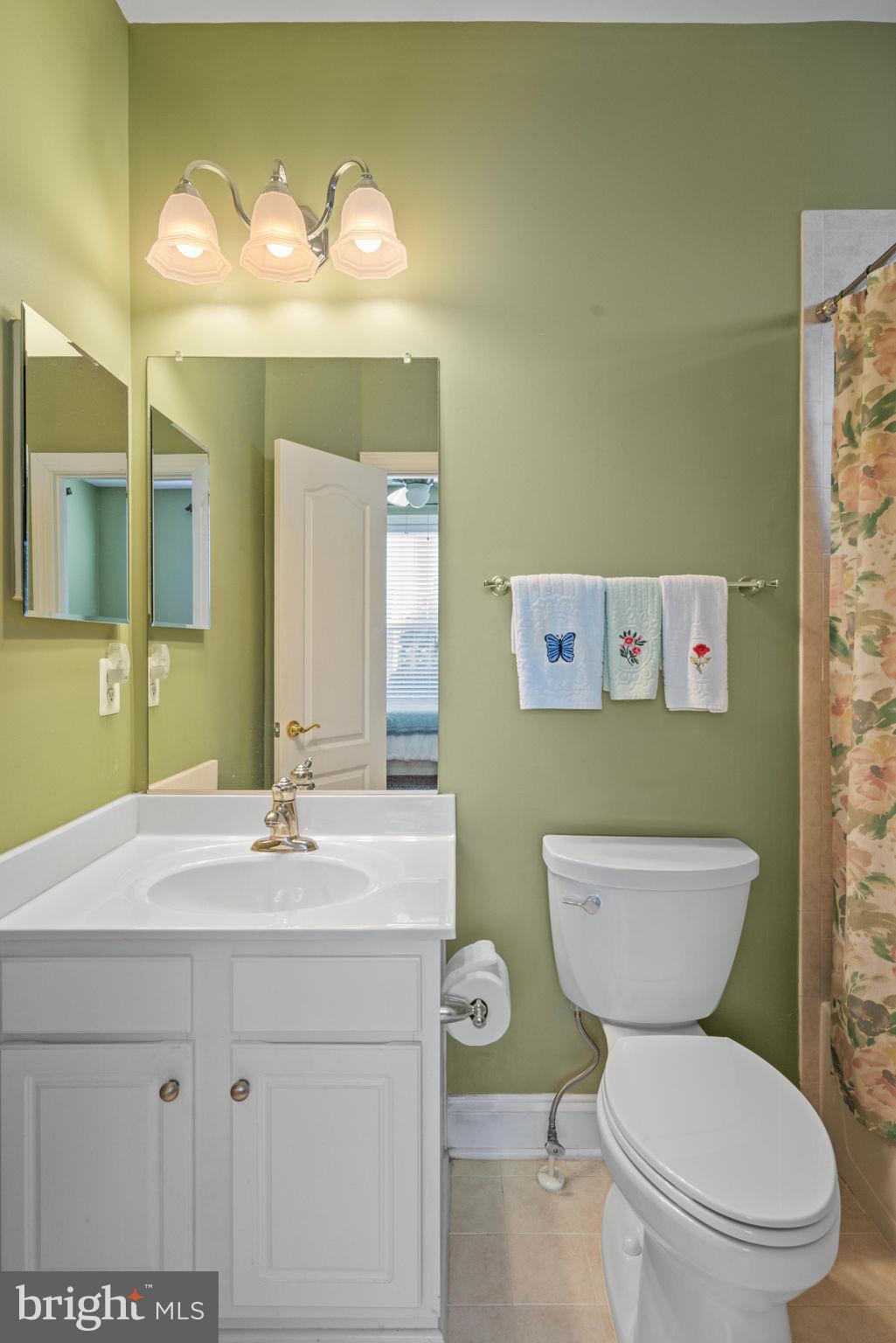 LAUREL HILL - Residential