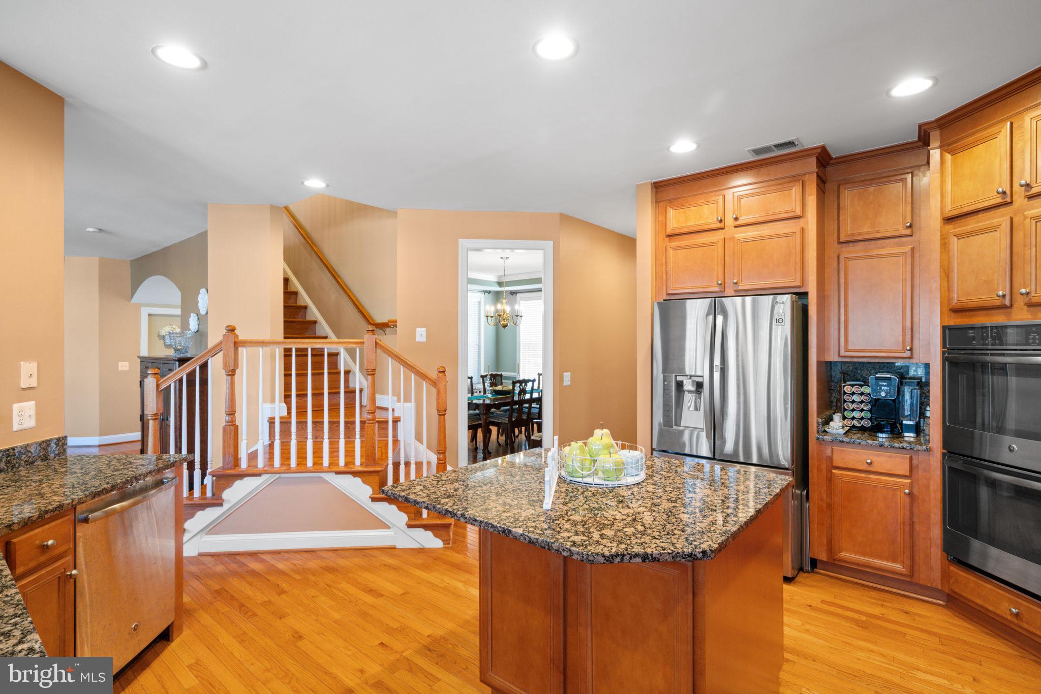 LAUREL HILL - Residential