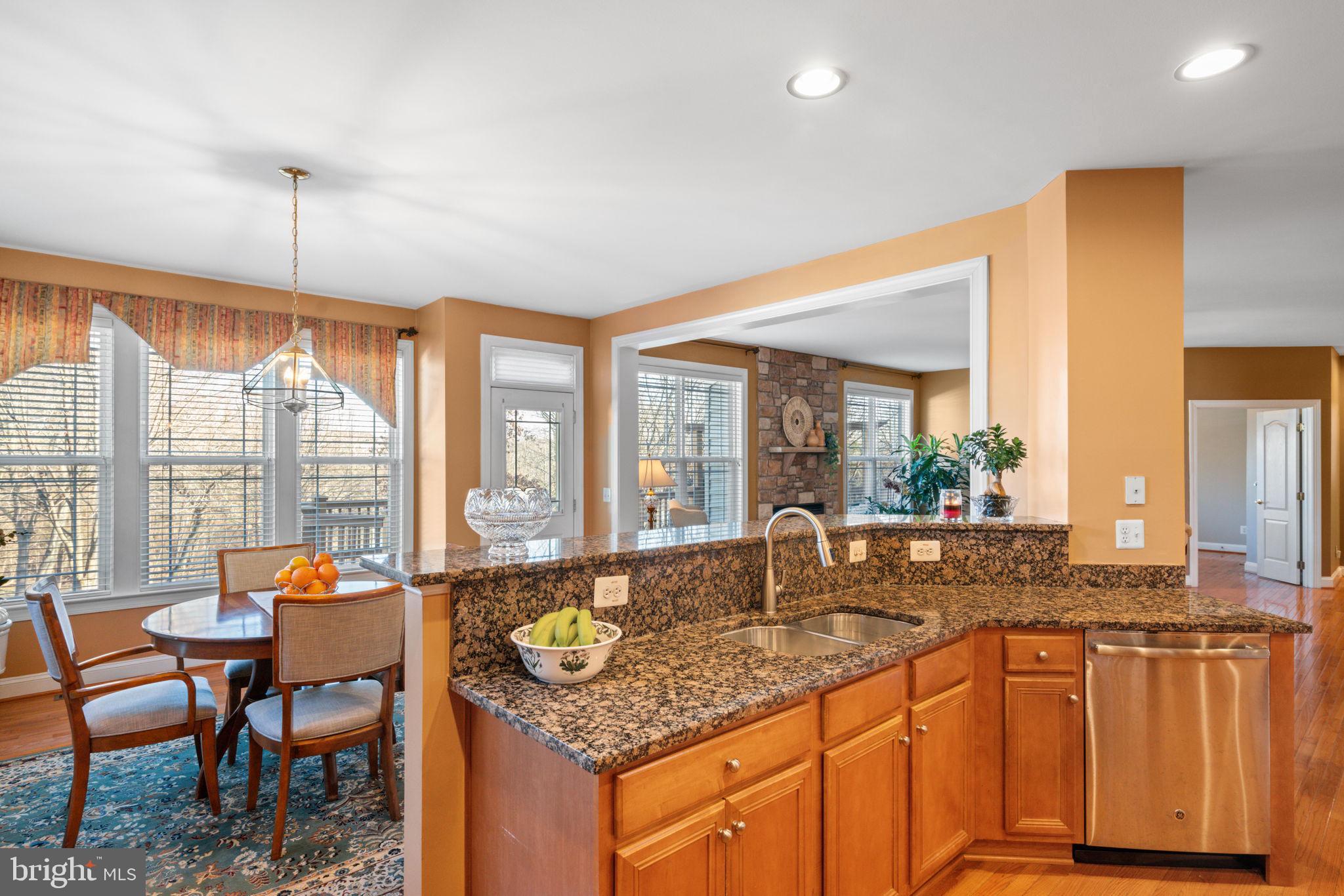 LAUREL HILL - Residential