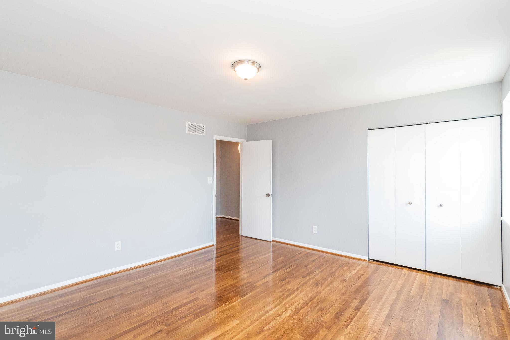 THE SILVERGATE - Residential