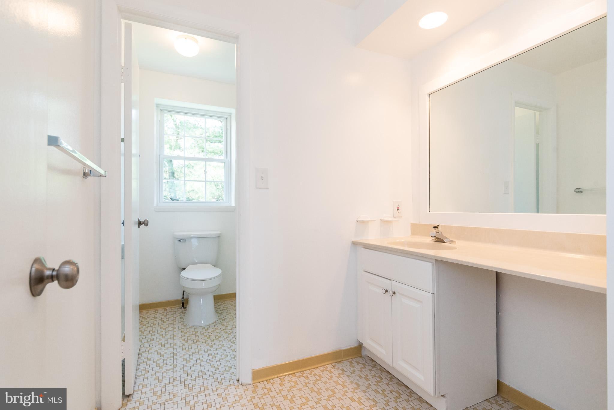 THE SILVERGATE - Residential