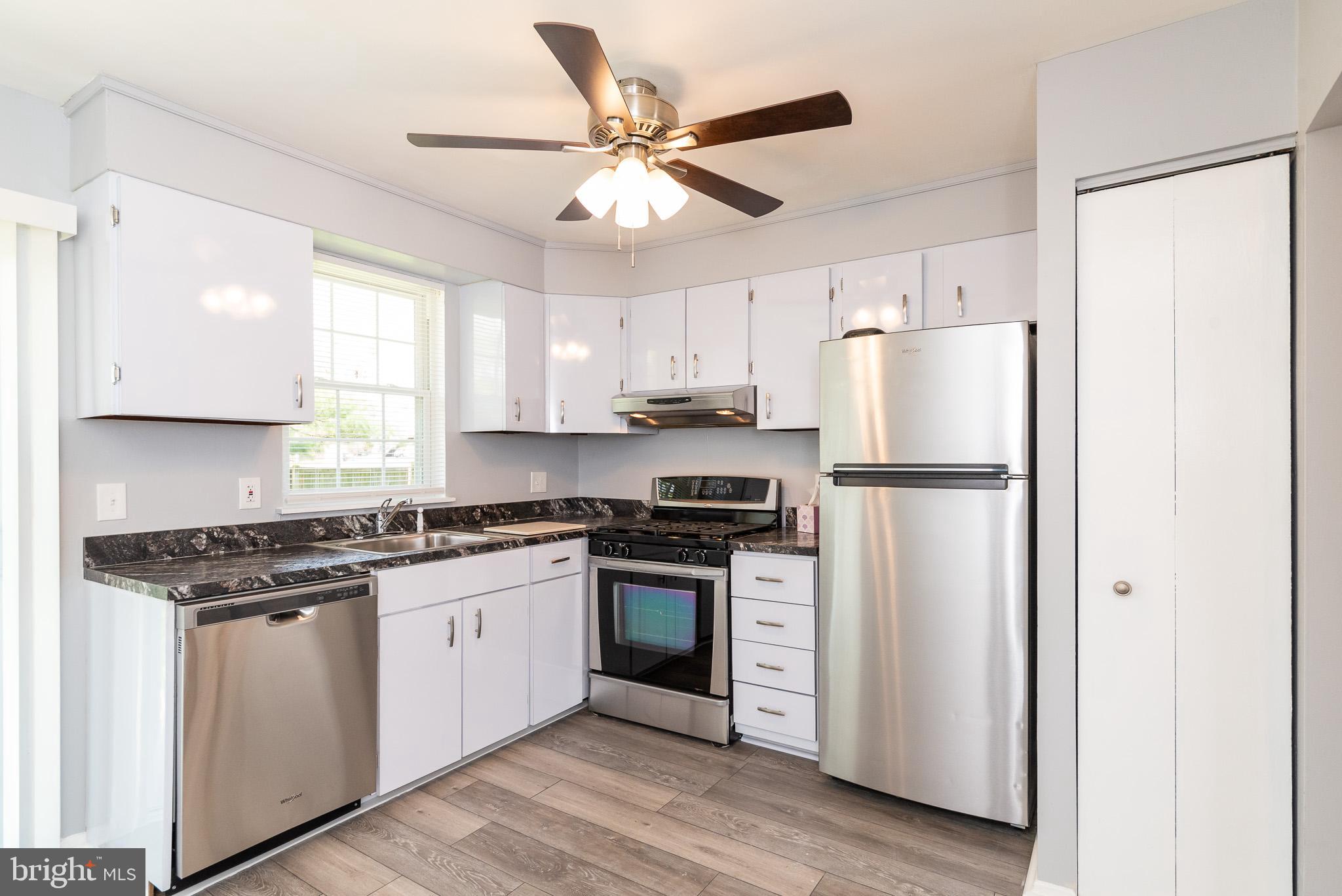 THE SILVERGATE - Residential