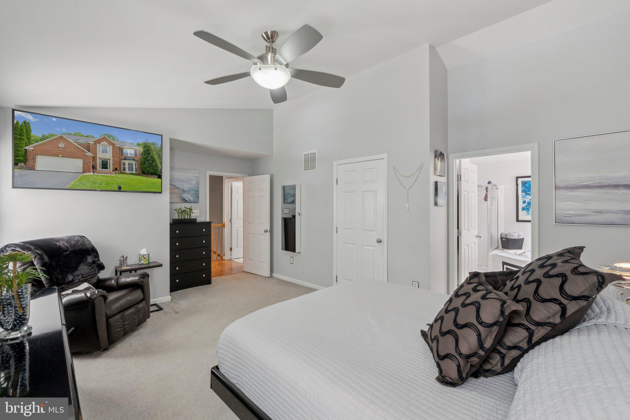 KINGSVIEW RIDGE - Residential