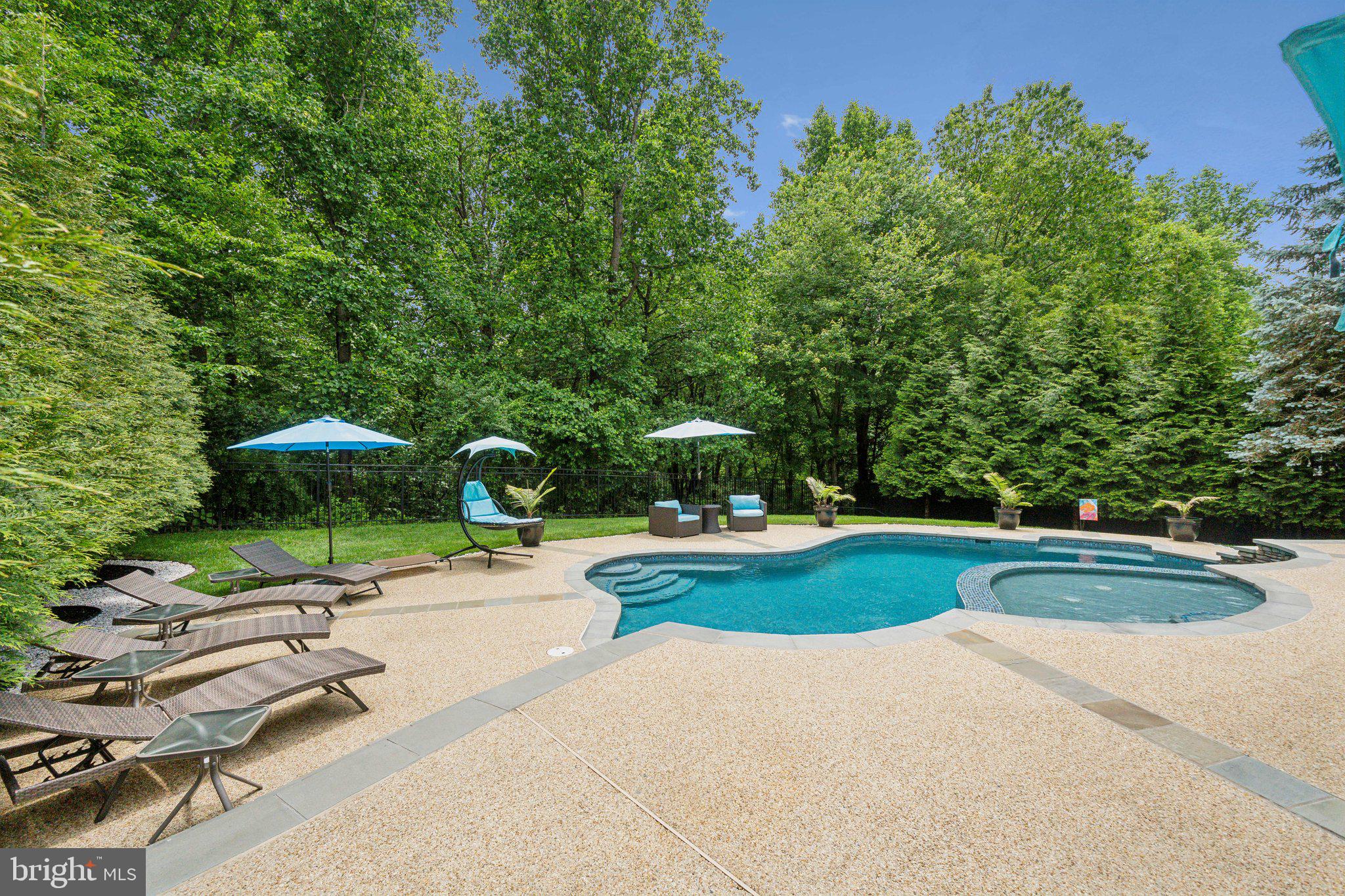 14116 TATTERSHALL PLACE