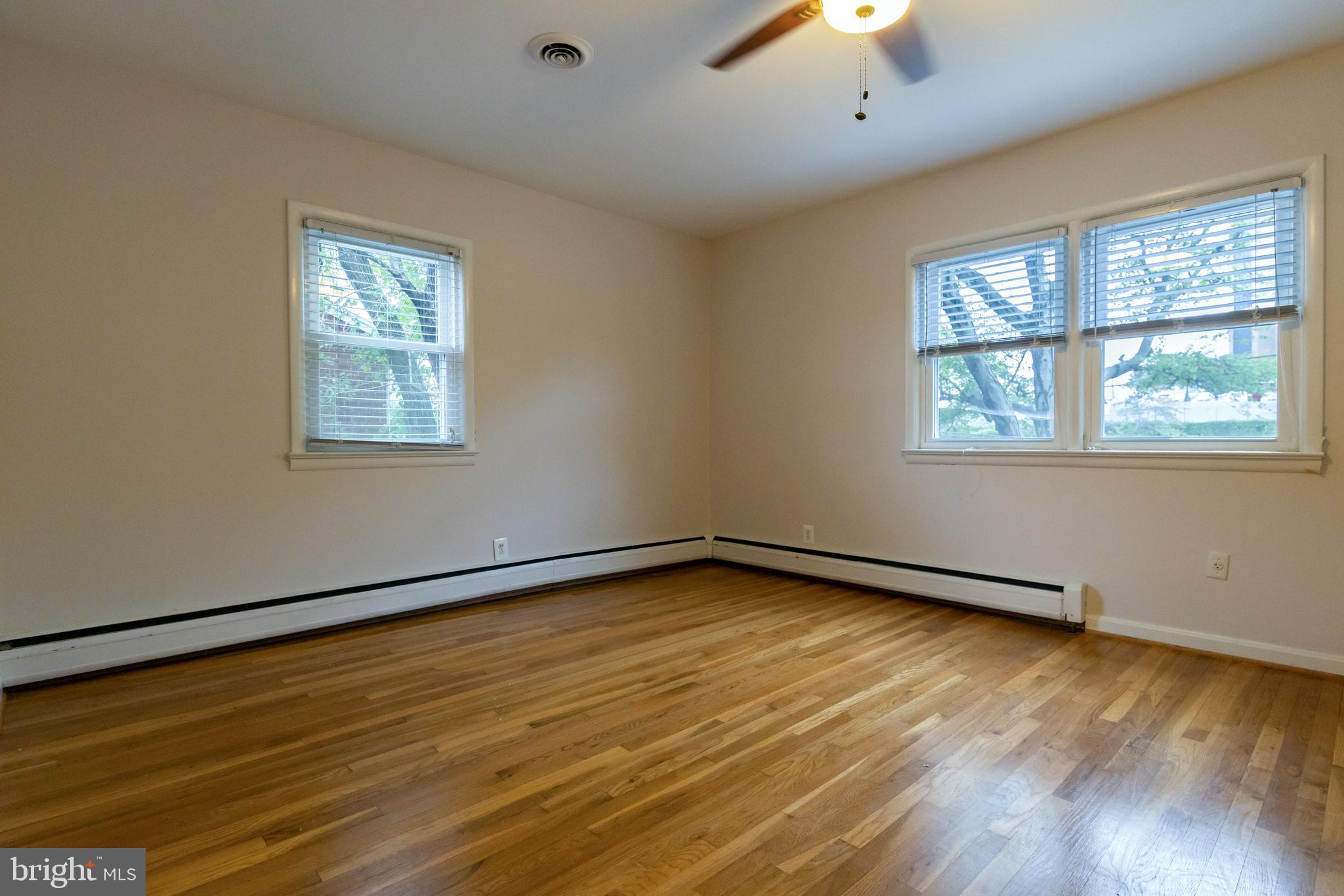 TAYLOR RUN - Residential Lease