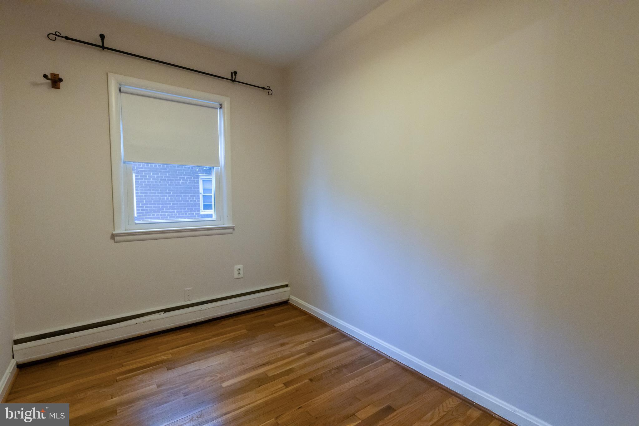 TAYLOR RUN - Residential Lease