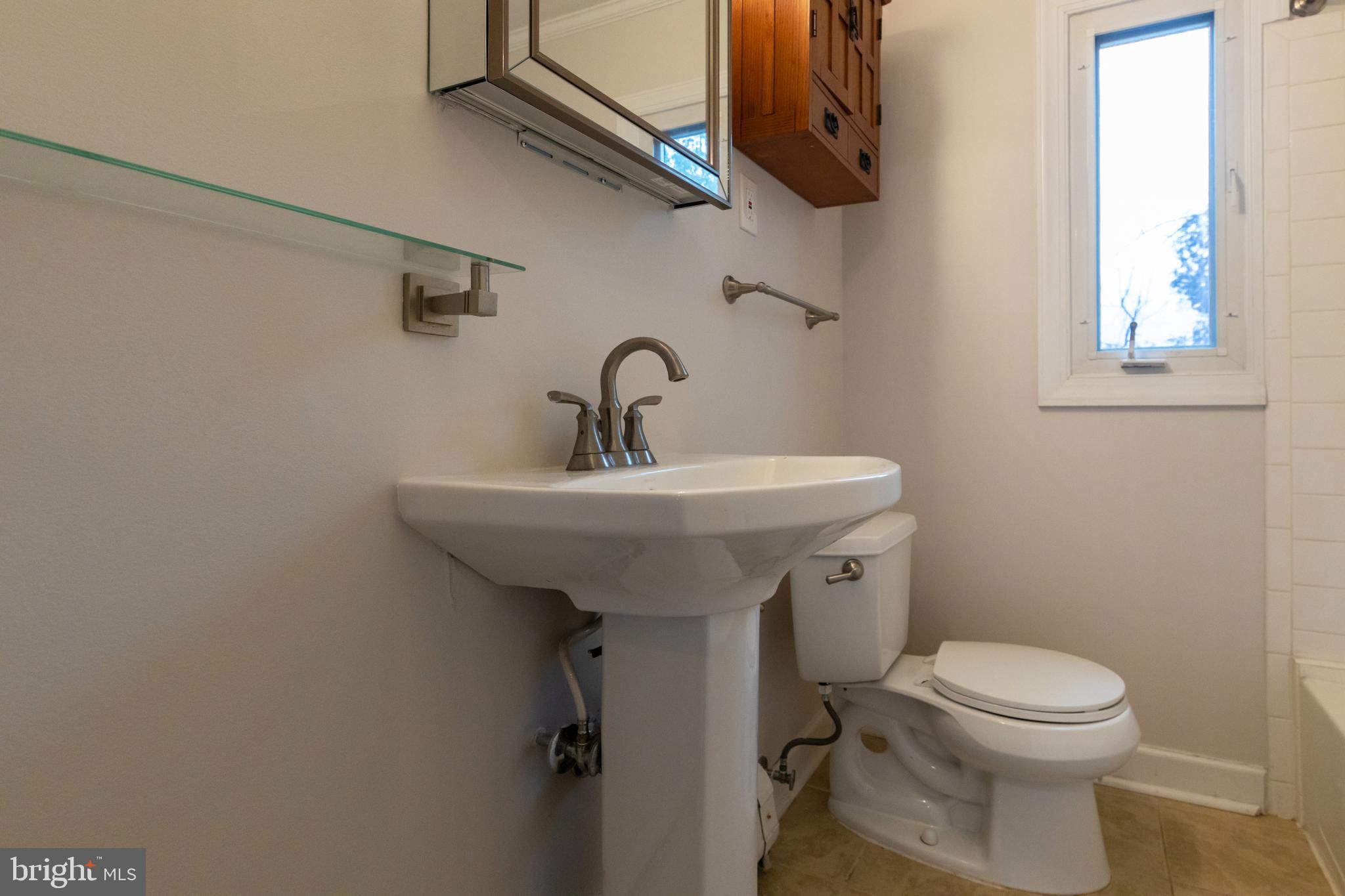 TAYLOR RUN - Residential Lease