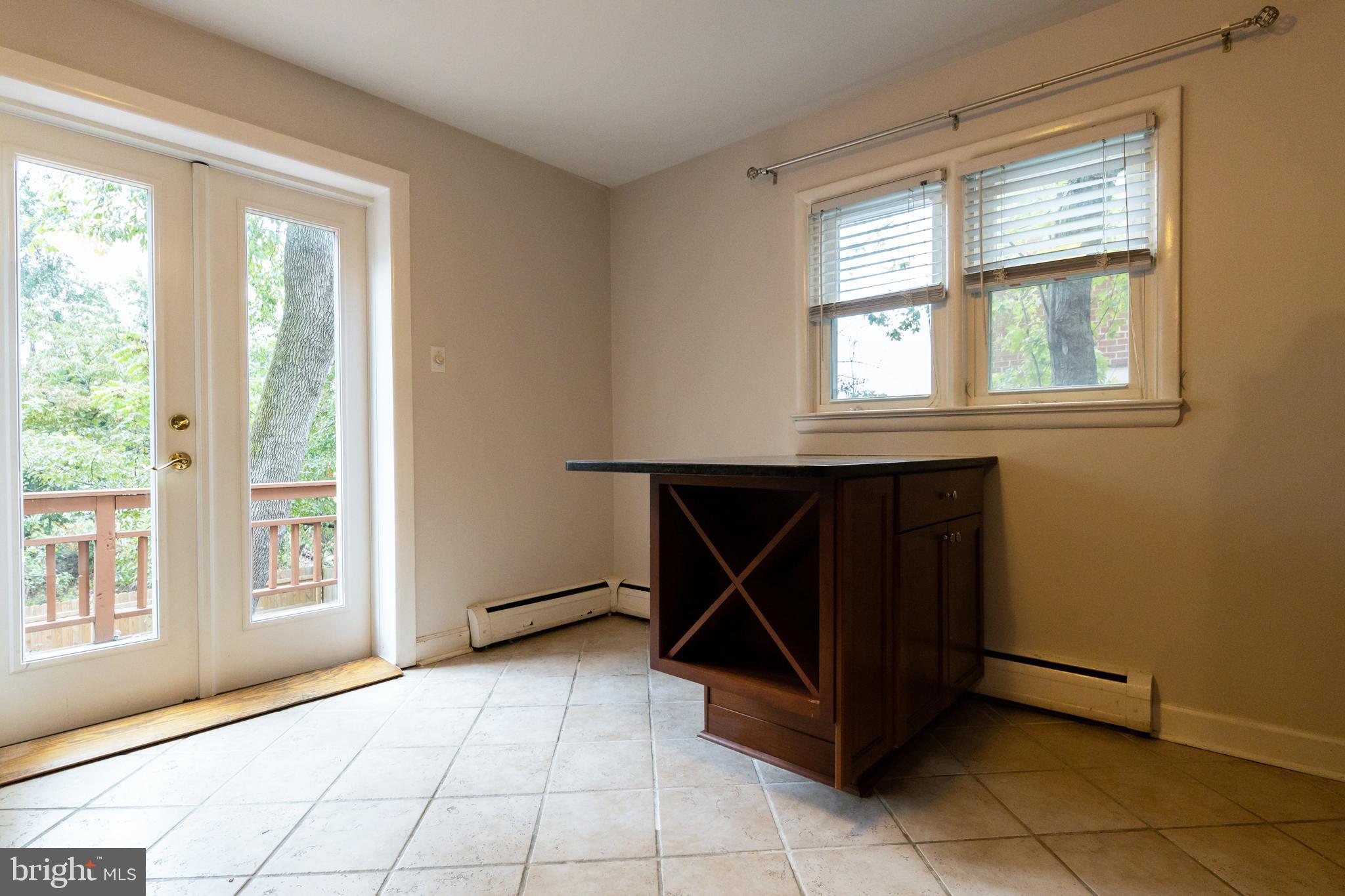 TAYLOR RUN - Residential Lease