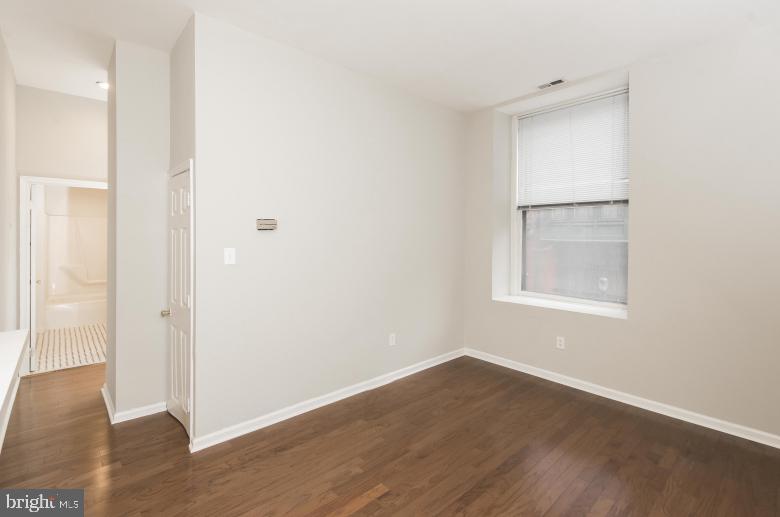 WASHINGTON SQ WEST - Residential Lease