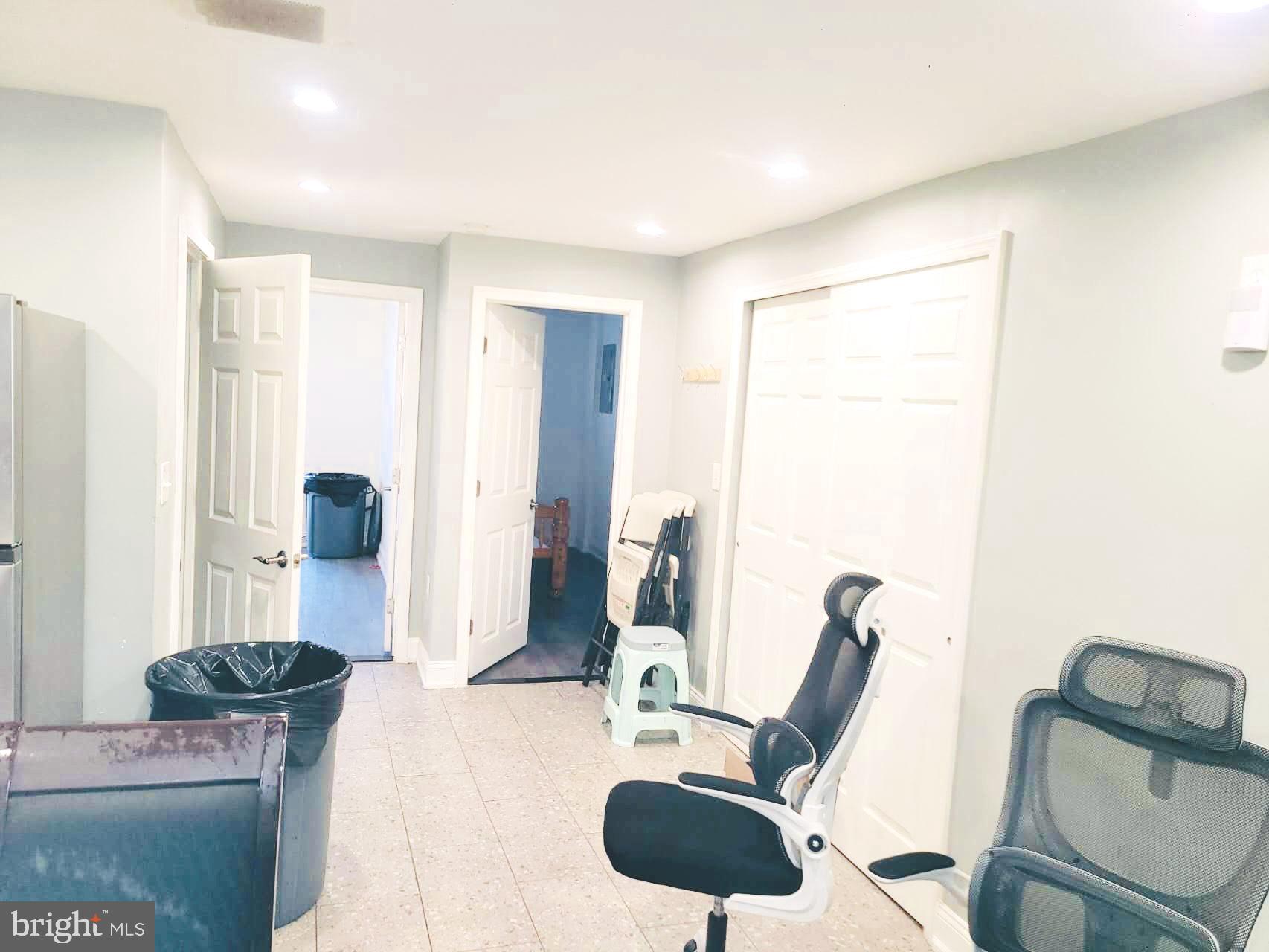 CASTOR GARDENS - Residential Income