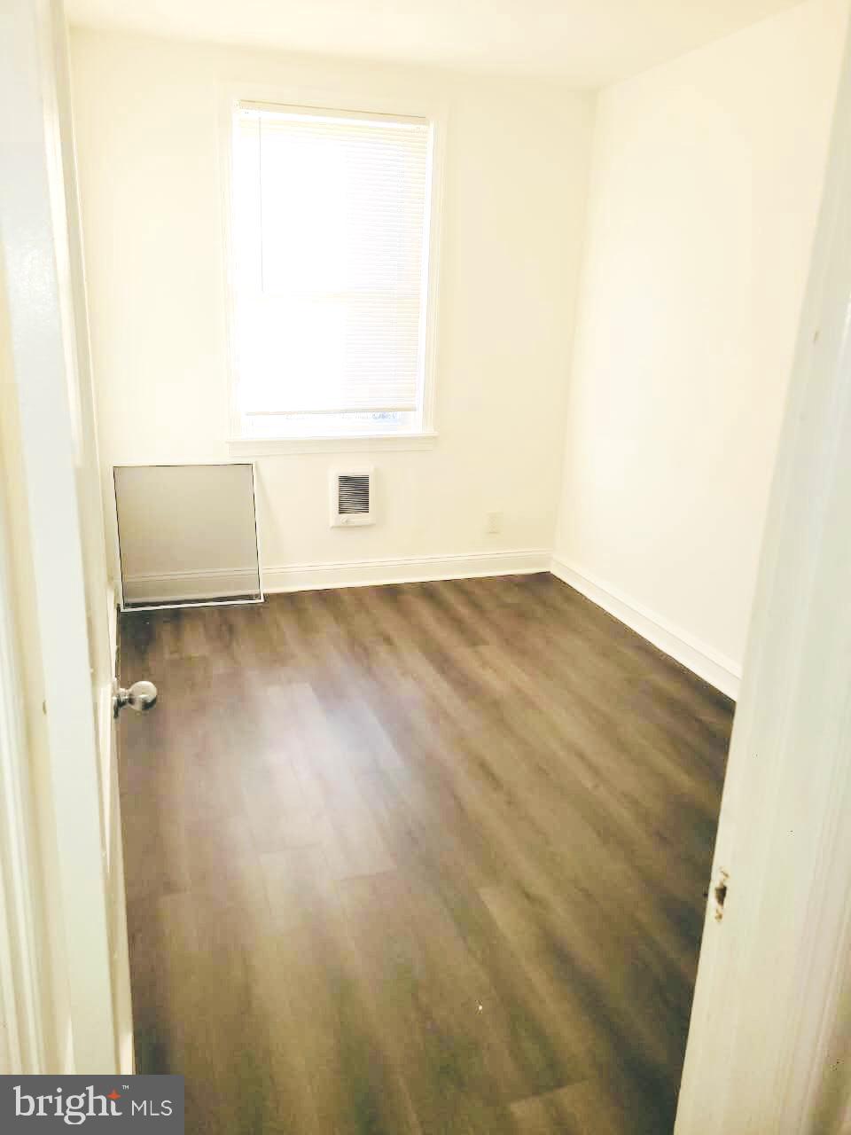 CASTOR GARDENS - Residential Income