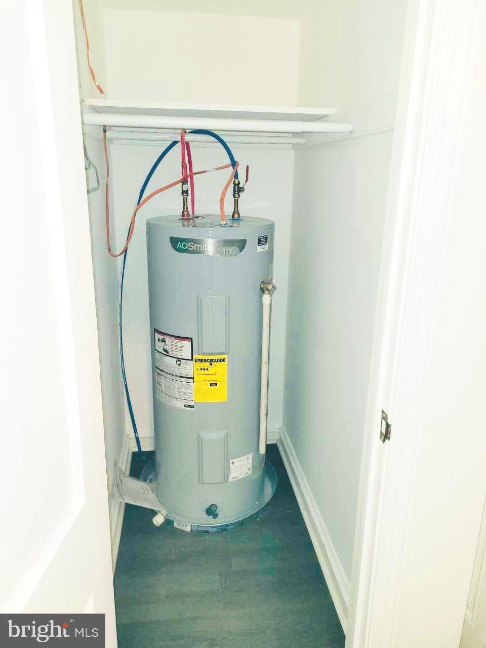 CASTOR GARDENS - Residential Income