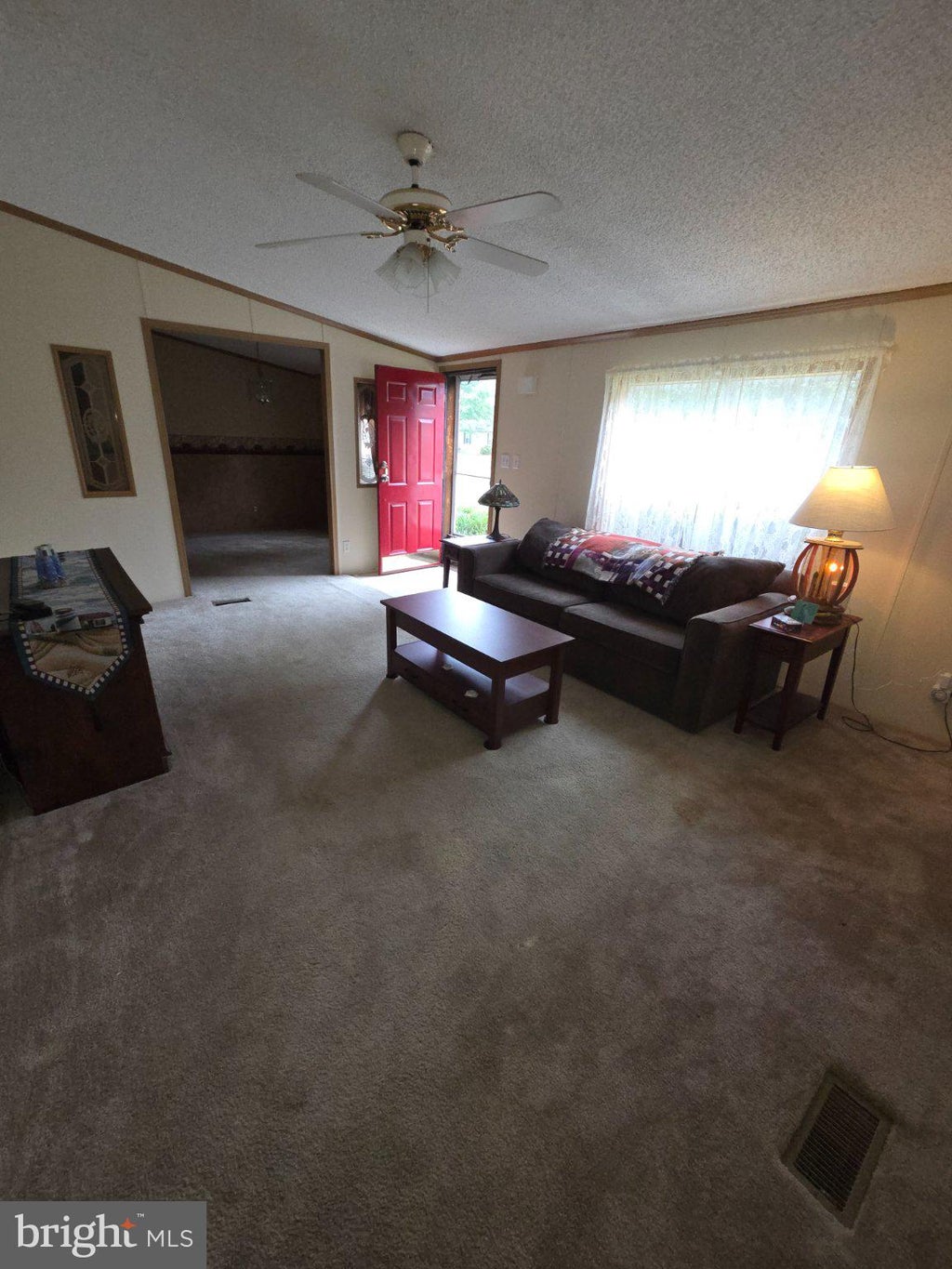 Photo of 217 W Holly Drive, LINCOLN, DE 19960 (MLS # DESU2120518)
