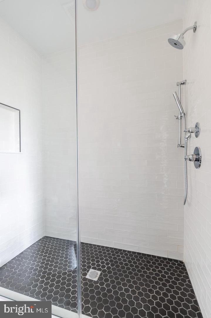 MT AIRY - Commercial Sale