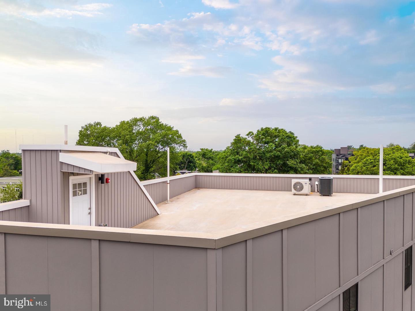 MT AIRY - Commercial Sale