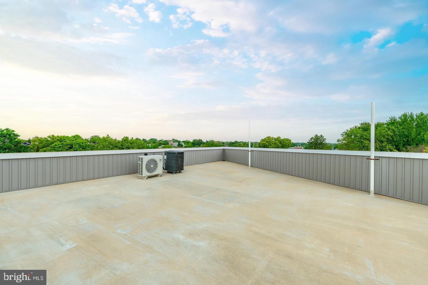 MT AIRY - Commercial Sale