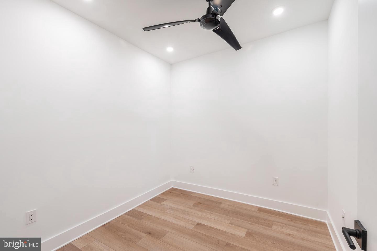 MT AIRY - Commercial Sale