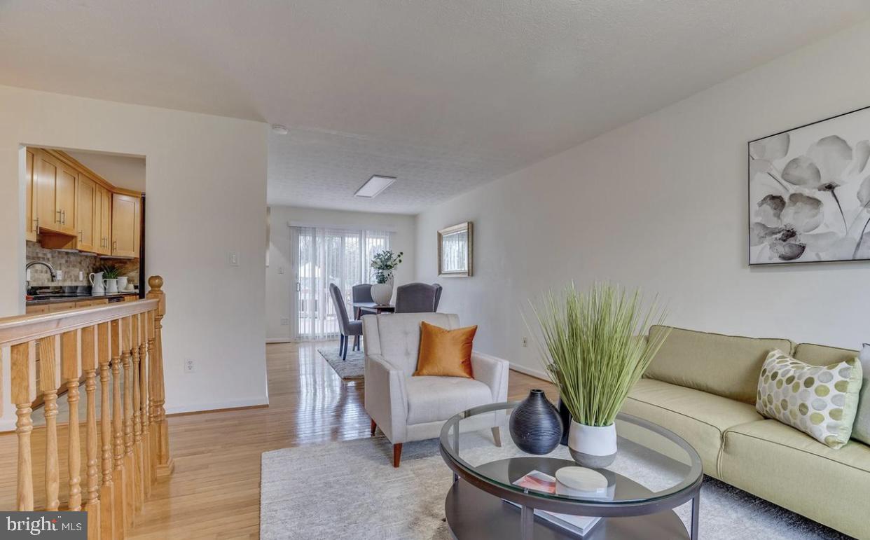 GLENBROOKE WOODS - Residential Lease