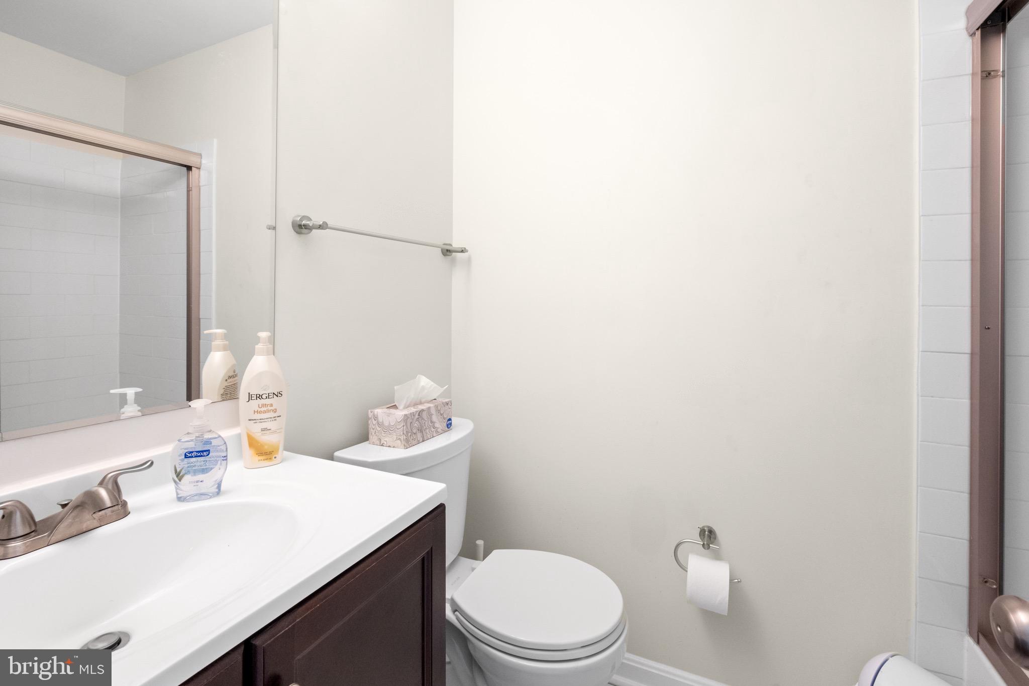 FLOWER HILL - Residential