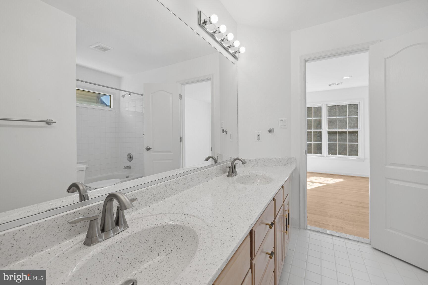 WILLOWS OF POTOMAC - Residential