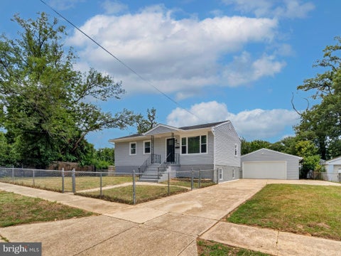 Photo of 5521 Belva Street, LANHAM, MD 20706 (MLS # MDPG2208870)