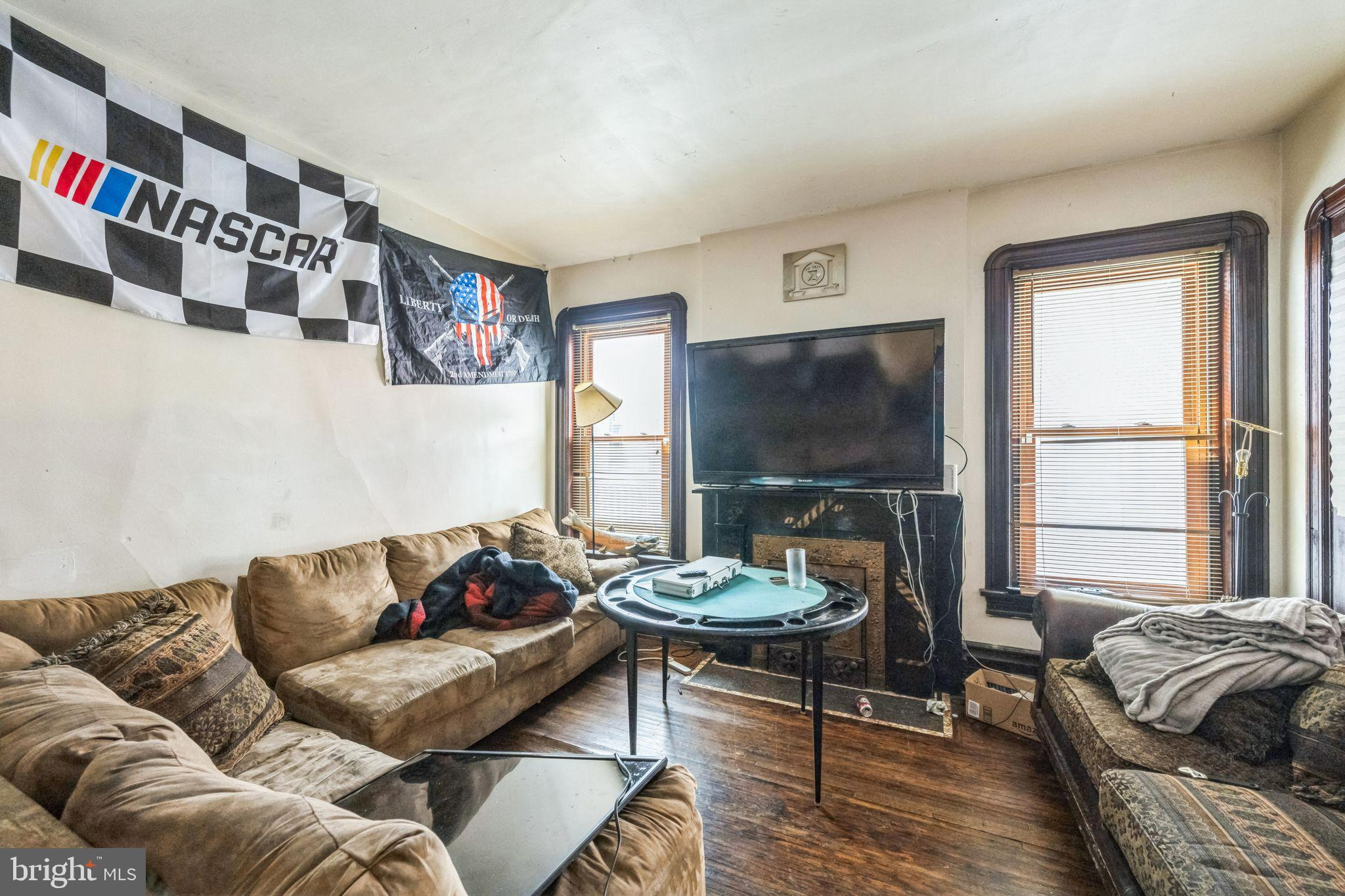 1157 MEMORIAL AVENUE