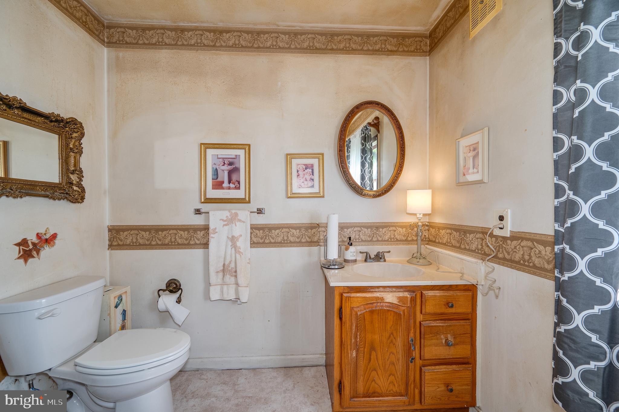 SHASTA - Residential