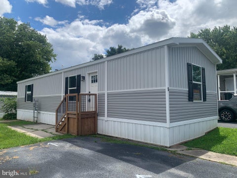Mobile Home For Sale - 5 My Way Drive<br/> Lebanon County, PALMYRA, PA 17078