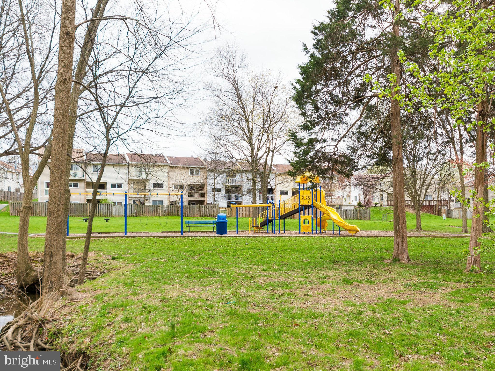 REFLECTION LAKE - Residential