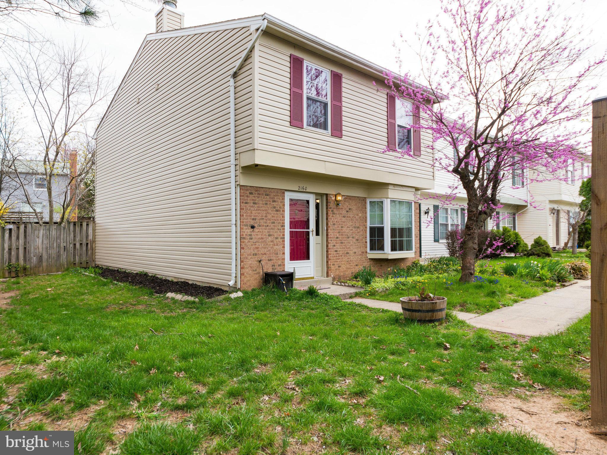REFLECTION LAKE - Residential