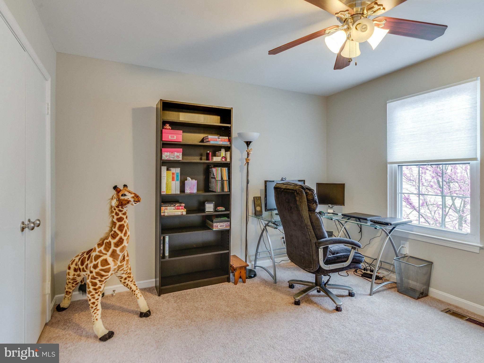 REFLECTION LAKE - Residential