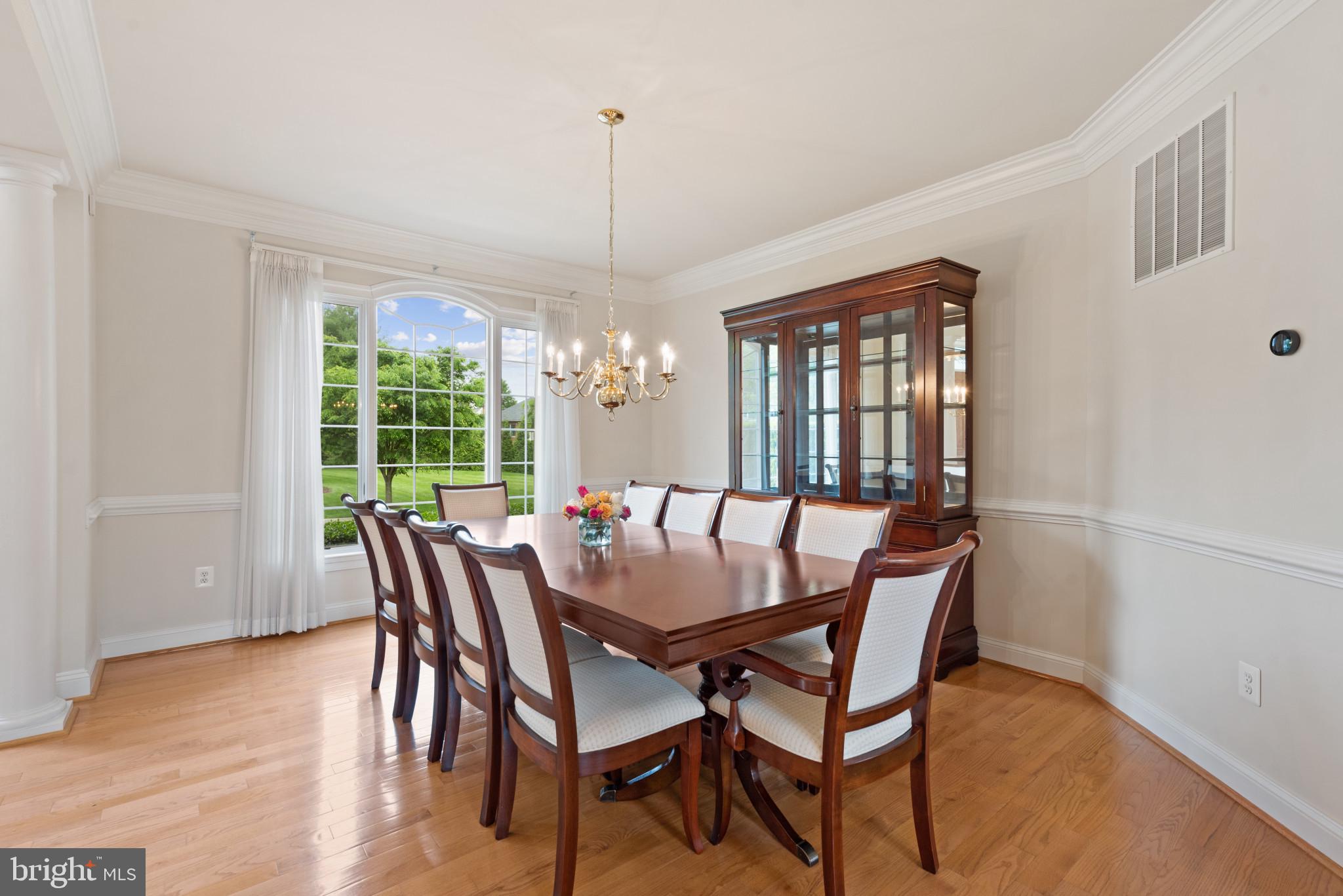 CARLEE MANOR - Residential