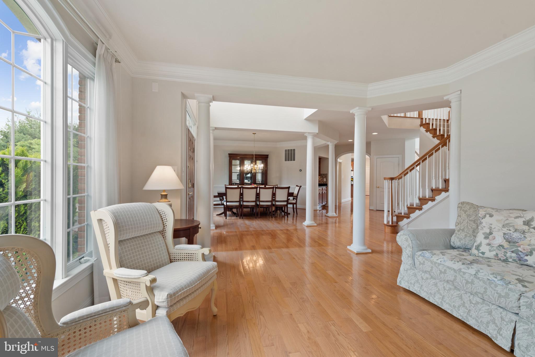 CARLEE MANOR - Residential