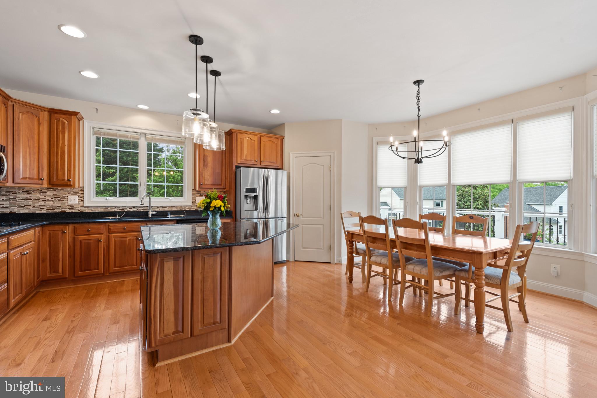 CARLEE MANOR - Residential