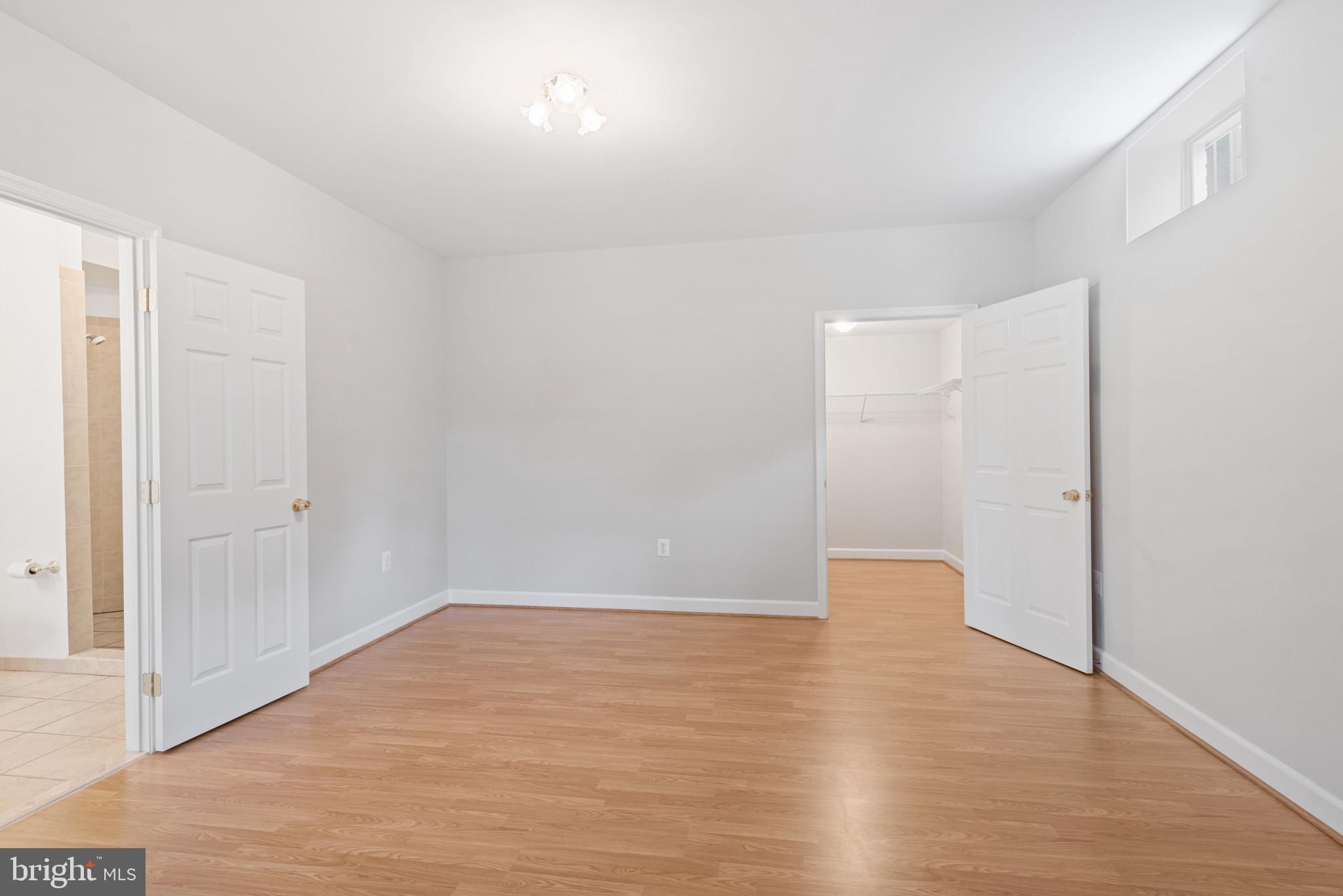 CARLEE MANOR - Residential