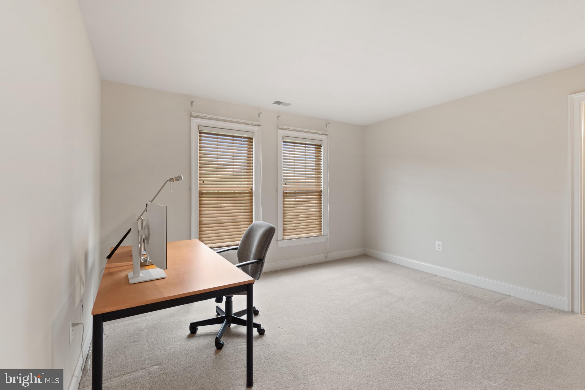 CARLEE MANOR - Residential