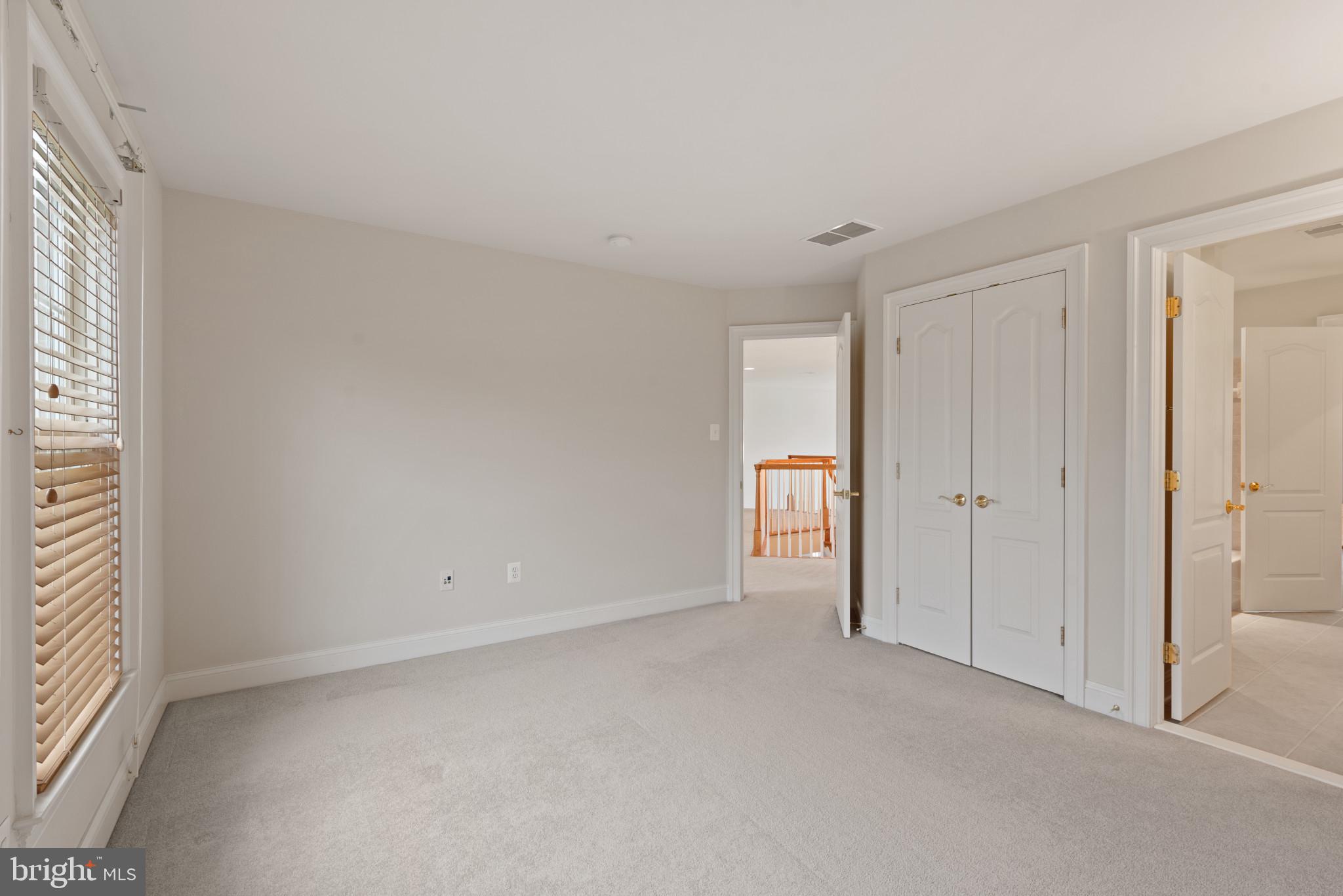 CARLEE MANOR - Residential