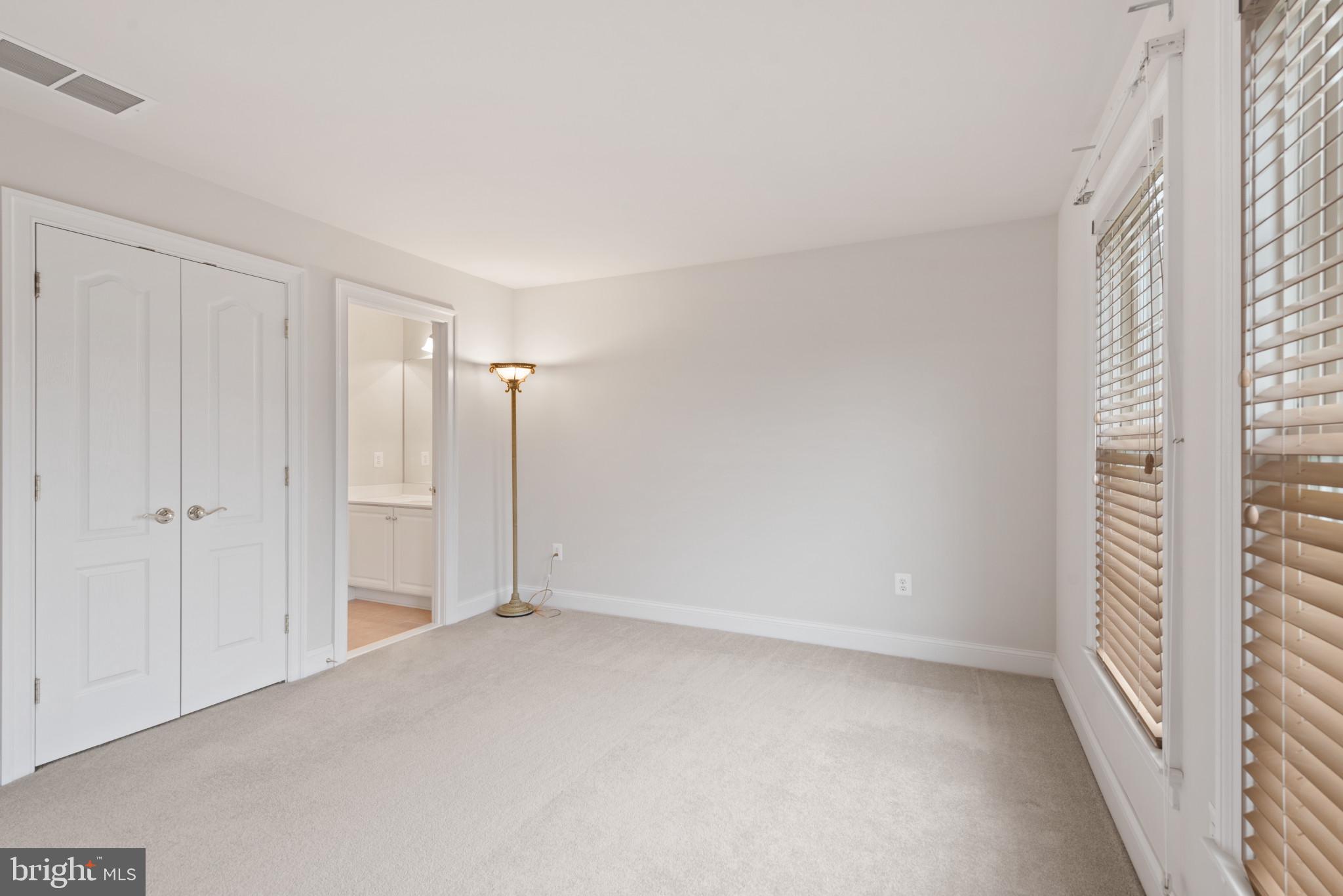 CARLEE MANOR - Residential